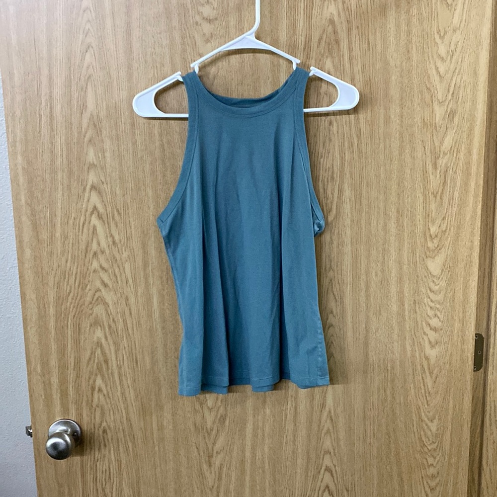 Active tank top